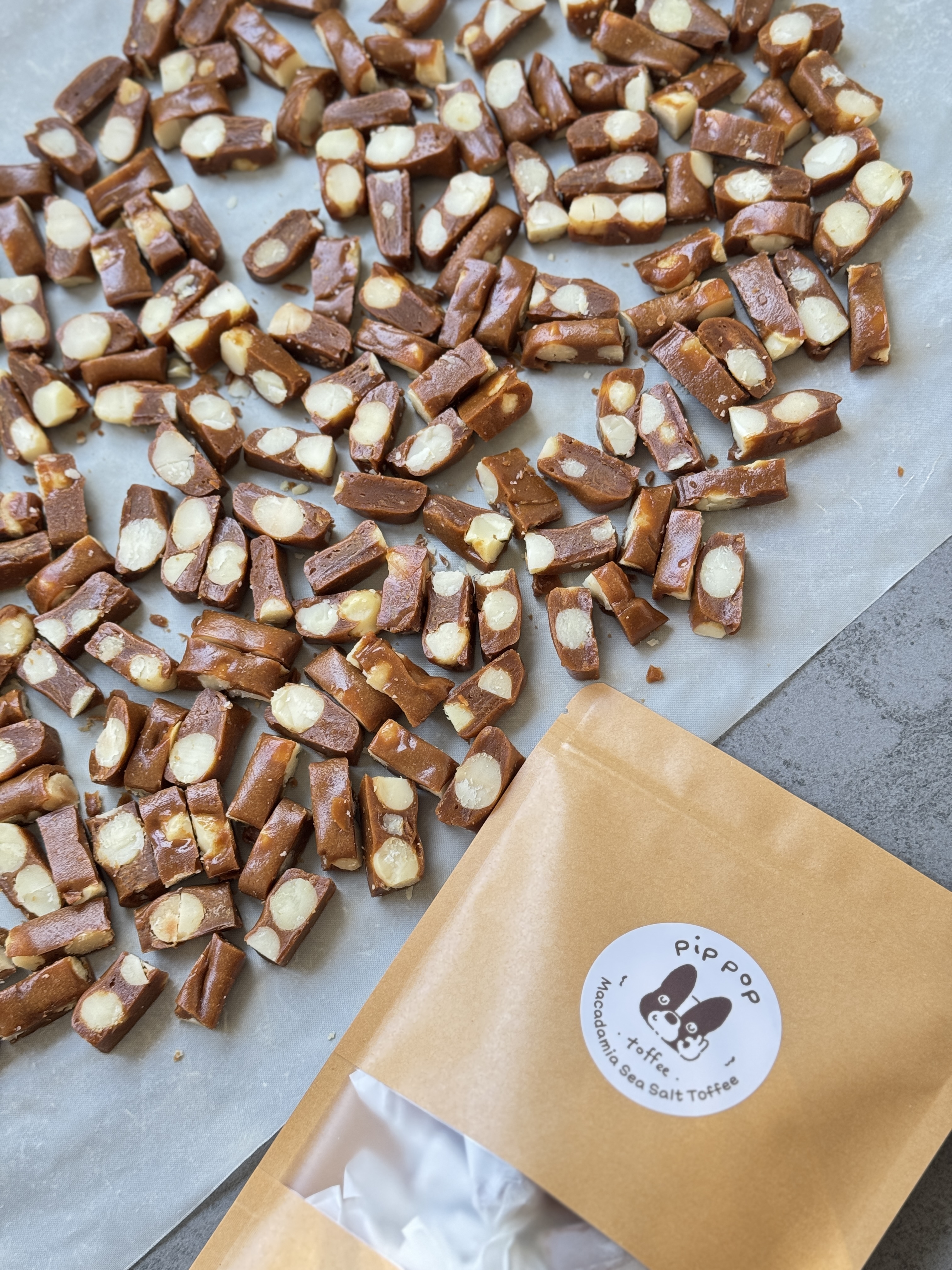 Macadamia Toffee